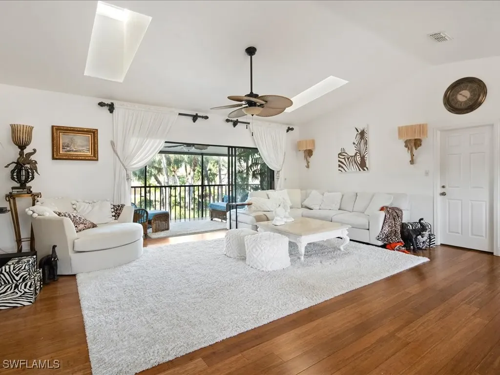 3231 Horse Carriage Way Naples FL 34105