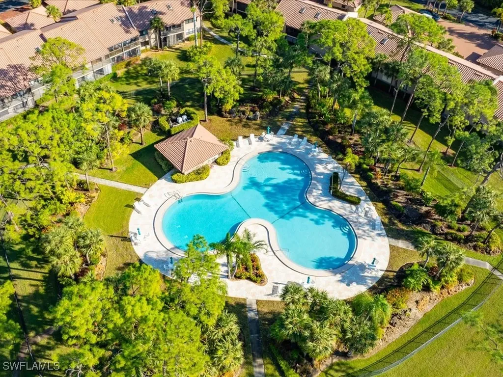 3231 Horse Carriage Way Naples FL 34105