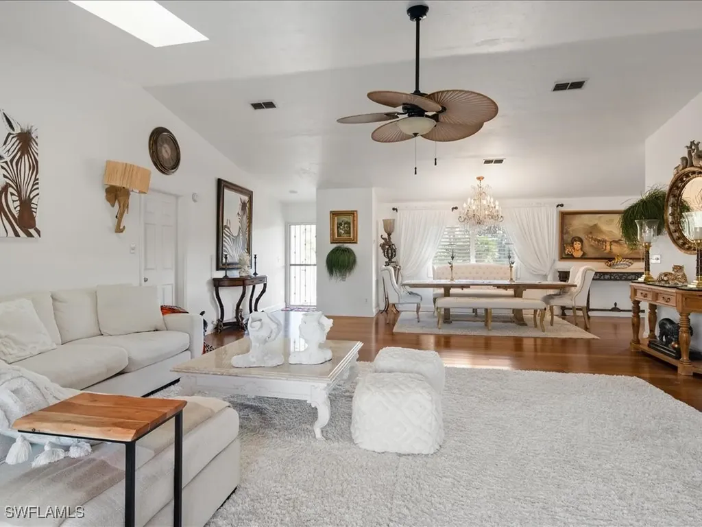 3231 Horse Carriage Way Naples FL 34105
