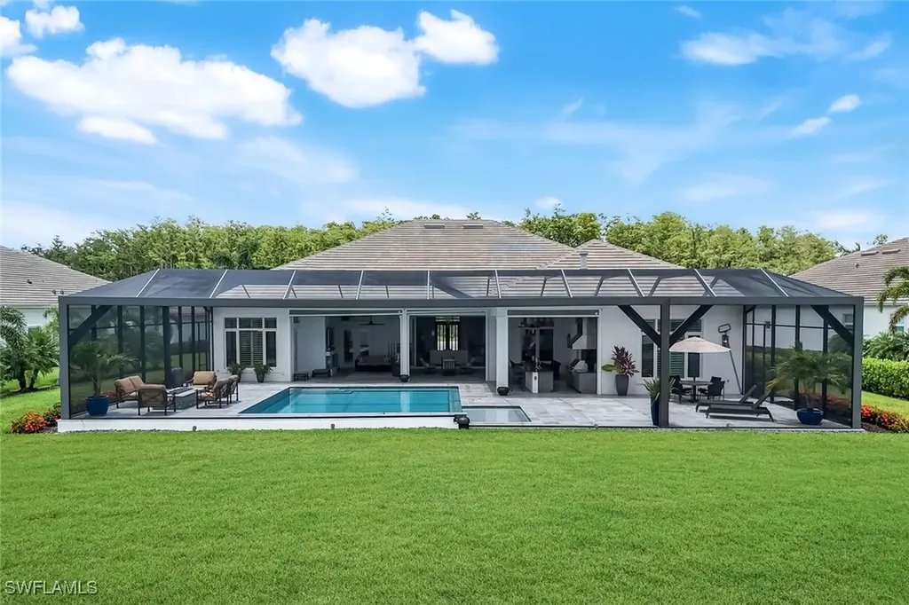 18250 Blue Eye Loop Fort Myers FL 33913