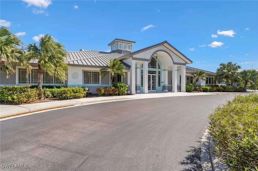 16595 Lake Circle Drive Fort Myers FL 33908