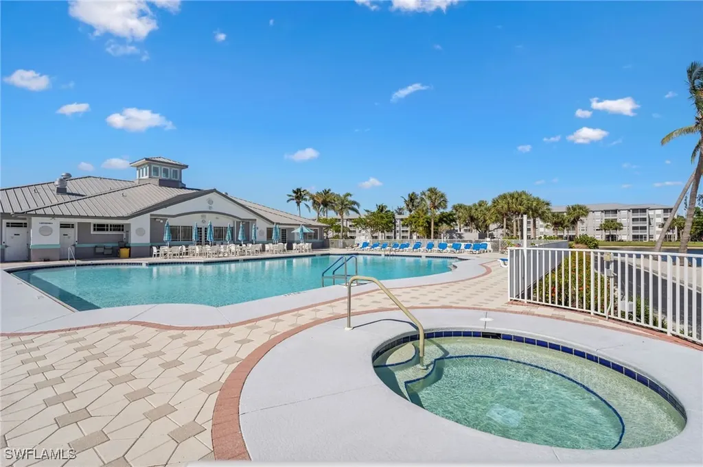 16595 Lake Circle Drive Fort Myers FL 33908