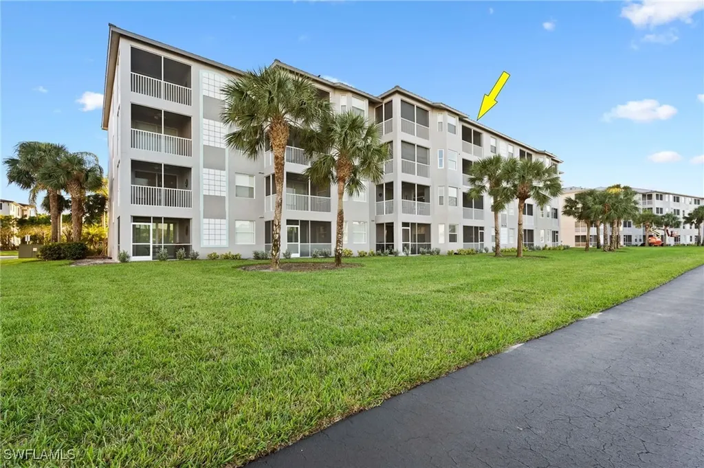 16595 Lake Circle Drive Fort Myers FL 33908