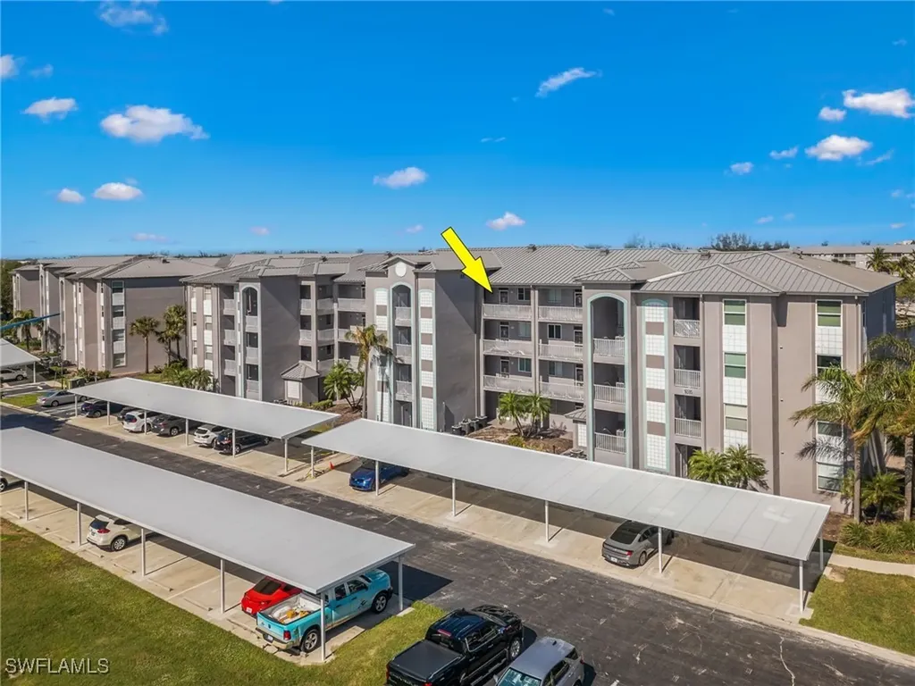 16595 Lake Circle Drive Fort Myers FL 33908