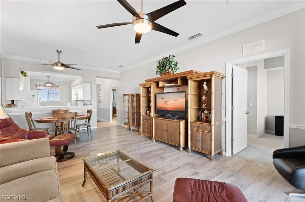 16595 Lake Circle Drive Fort Myers FL 33908
