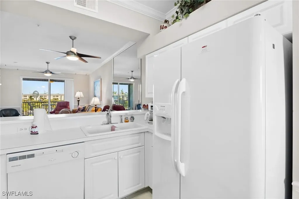 16595 Lake Circle Drive Fort Myers FL 33908