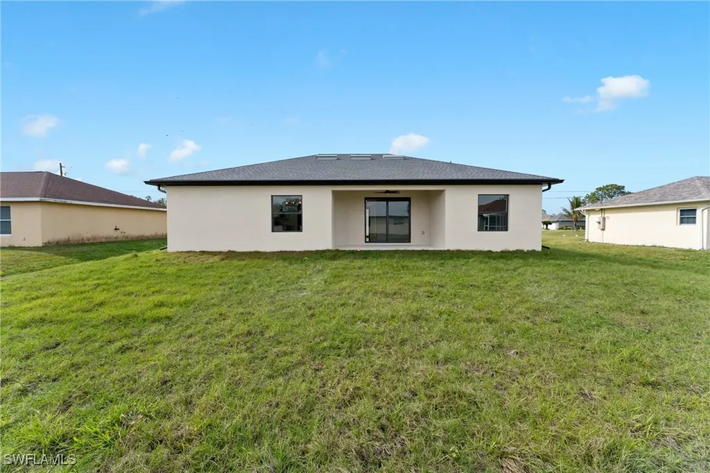 910 Atherton Avenue Lehigh Acres FL 33971
