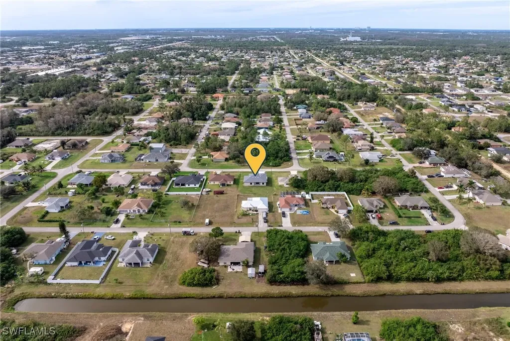 910 Atherton Avenue Lehigh Acres FL 33971