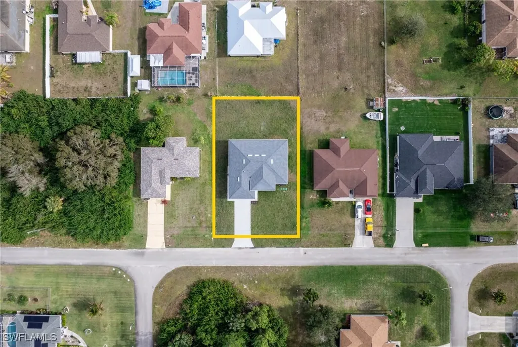 910 Atherton Avenue Lehigh Acres FL 33971