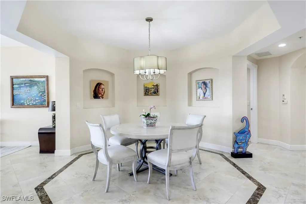 6061 Silver King Boulevard Cape Coral FL 33914