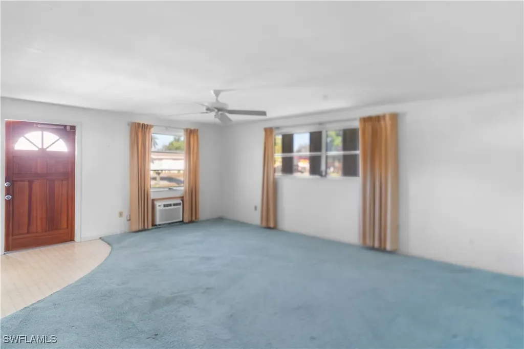 4820 Barcelona Circle Naples FL 34112
