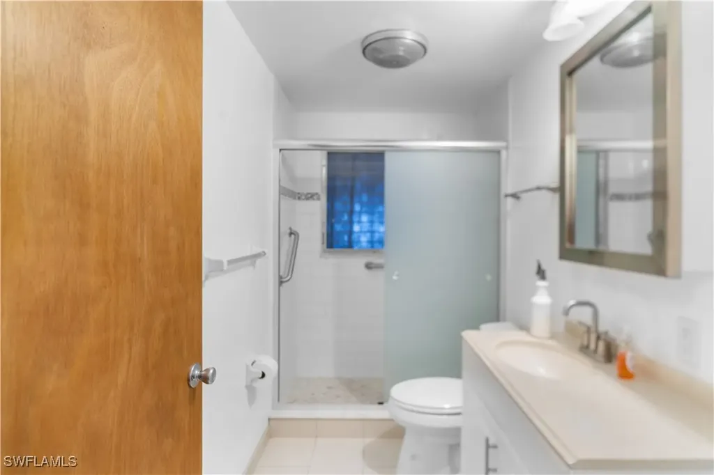 4820 Barcelona Circle Naples FL 34112