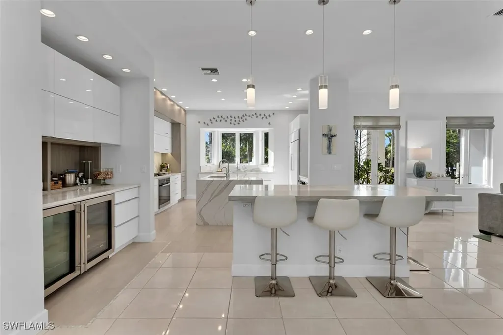 405 Rudder Road Naples FL 34102