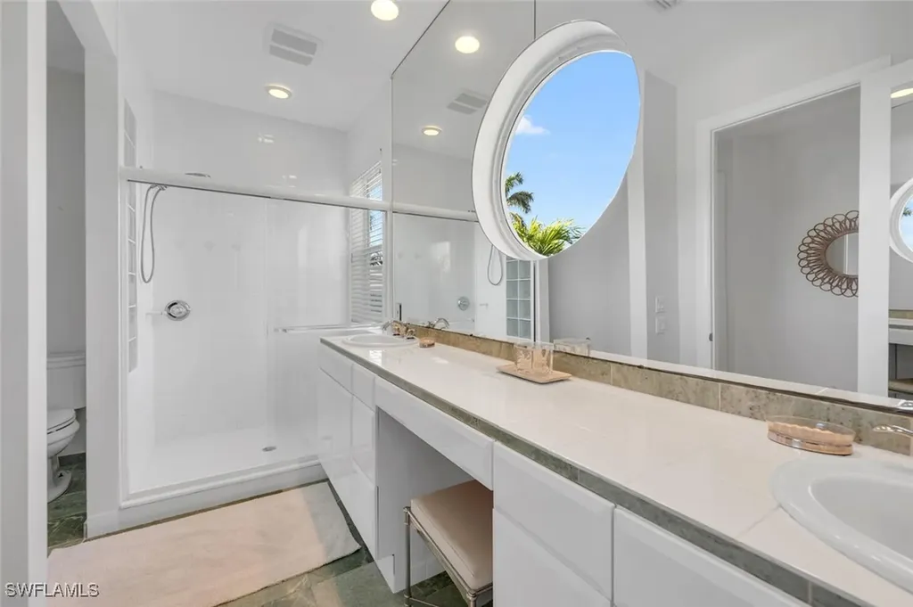 405 Rudder Road Naples FL 34102