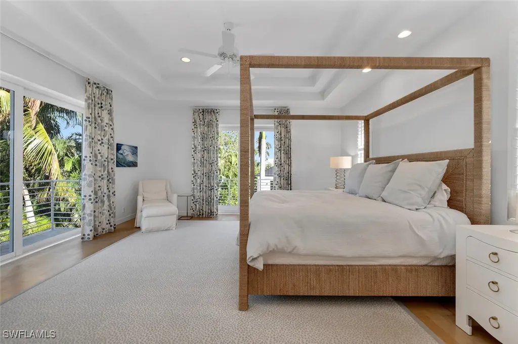 405 Rudder Road Naples FL 34102