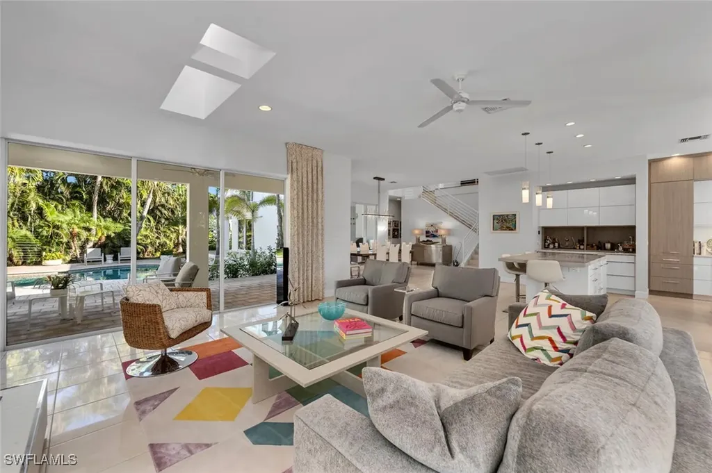 405 Rudder Road Naples FL 34102
