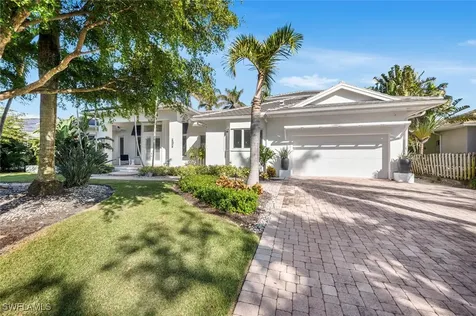 405 Rudder Road Naples FL 34102