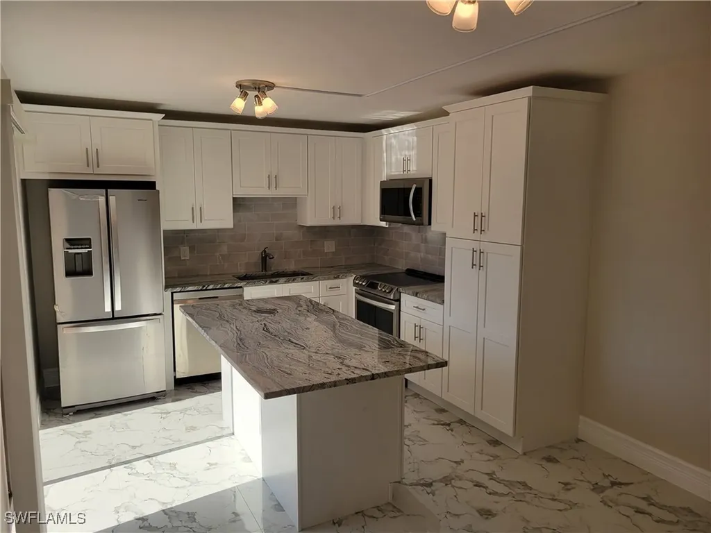 12350 Woodrose Court Fort Myers FL 33907