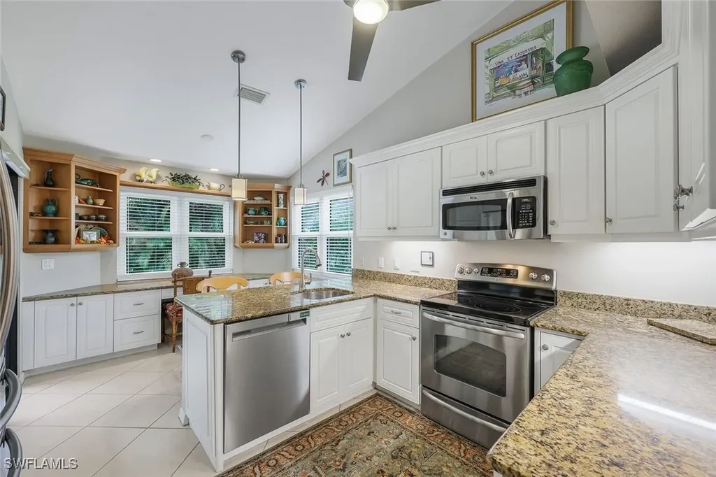 27136 Kindlewood Lane Bonita Springs FL 34134