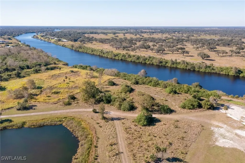 2312 E Sr-80 Labelle FL 33935