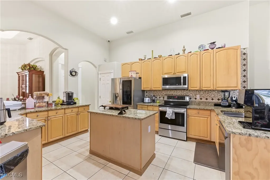 3010 SW 29th Avenue Cape Coral FL 33914