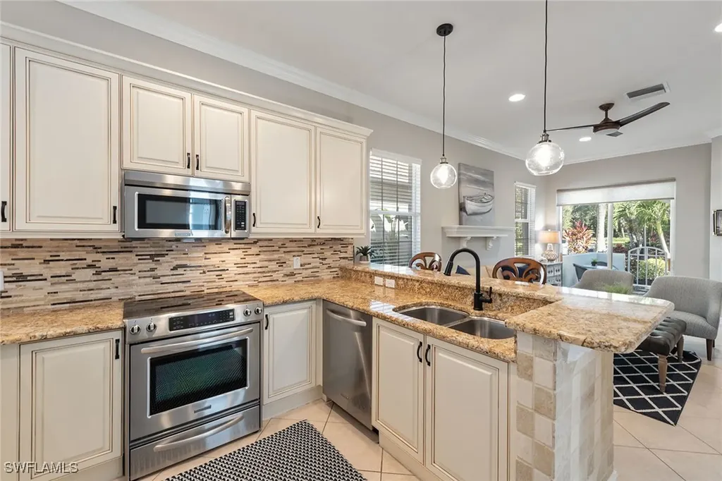 3878 Cotton Green Path Drive Naples FL 34114