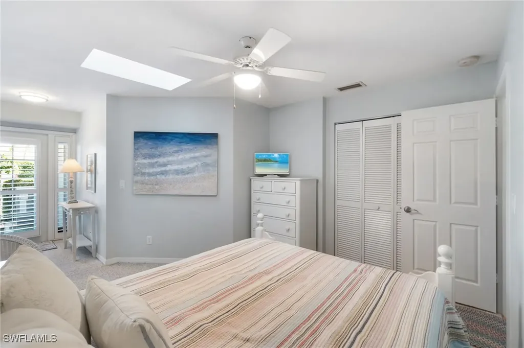 832 Rue Deville Naples FL 34108