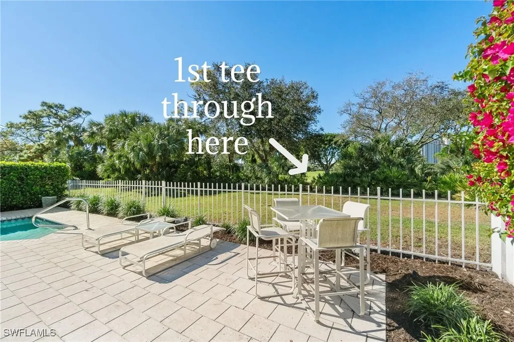 832 Rue Deville Naples FL 34108