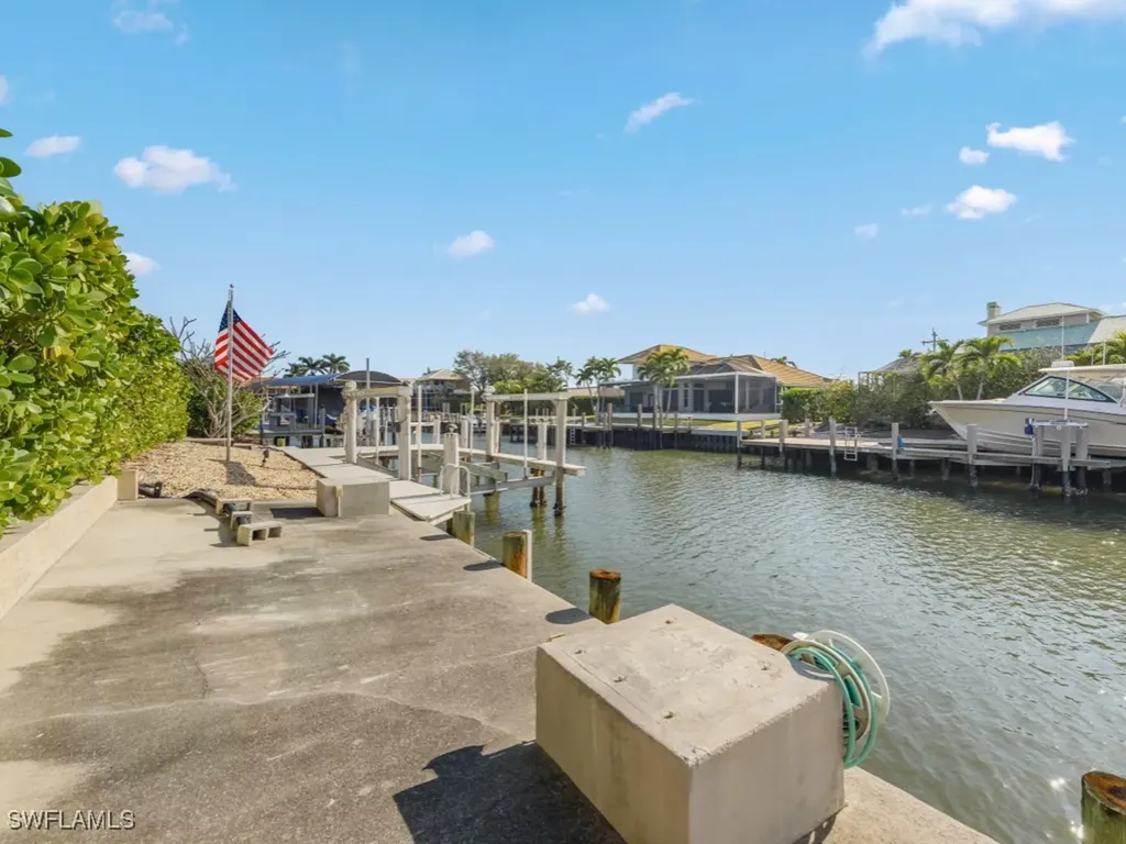 334 Grapewood Court Marco Island FL 34145
