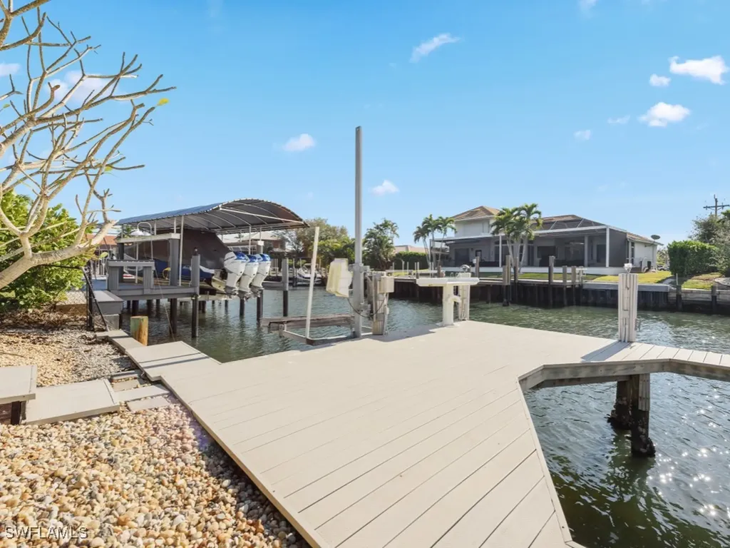 334 Grapewood Court Marco Island FL 34145