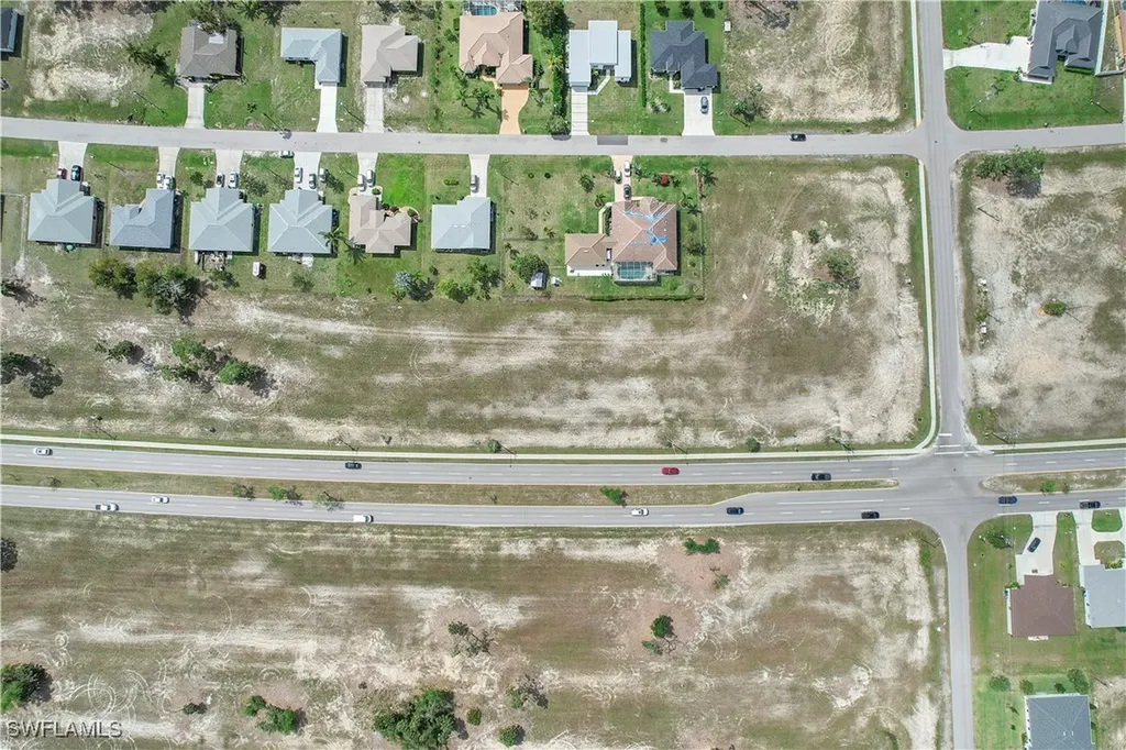 1016 Skyline Boulevard Cape Coral FL 33991