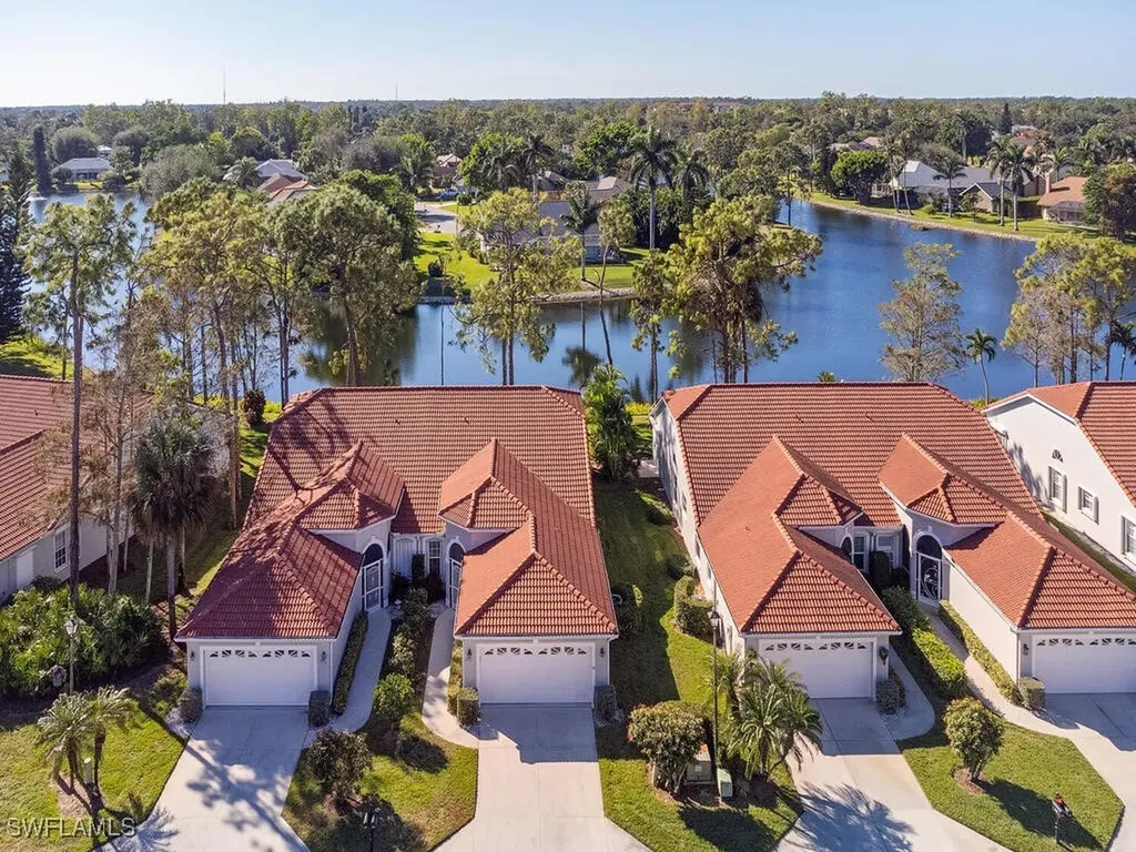 Naples FL, 252 Melrose Place, Unit 67