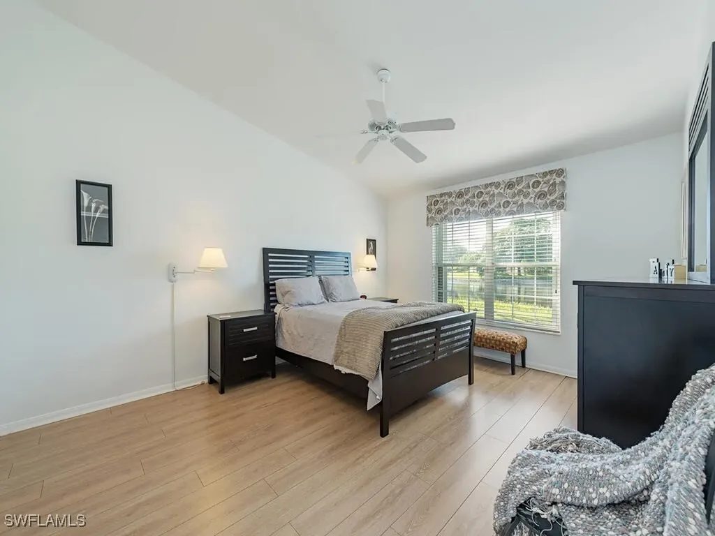 252 Melrose Place Naples FL 34104