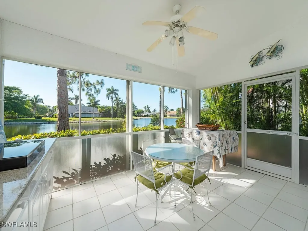 252 Melrose Place Naples FL 34104