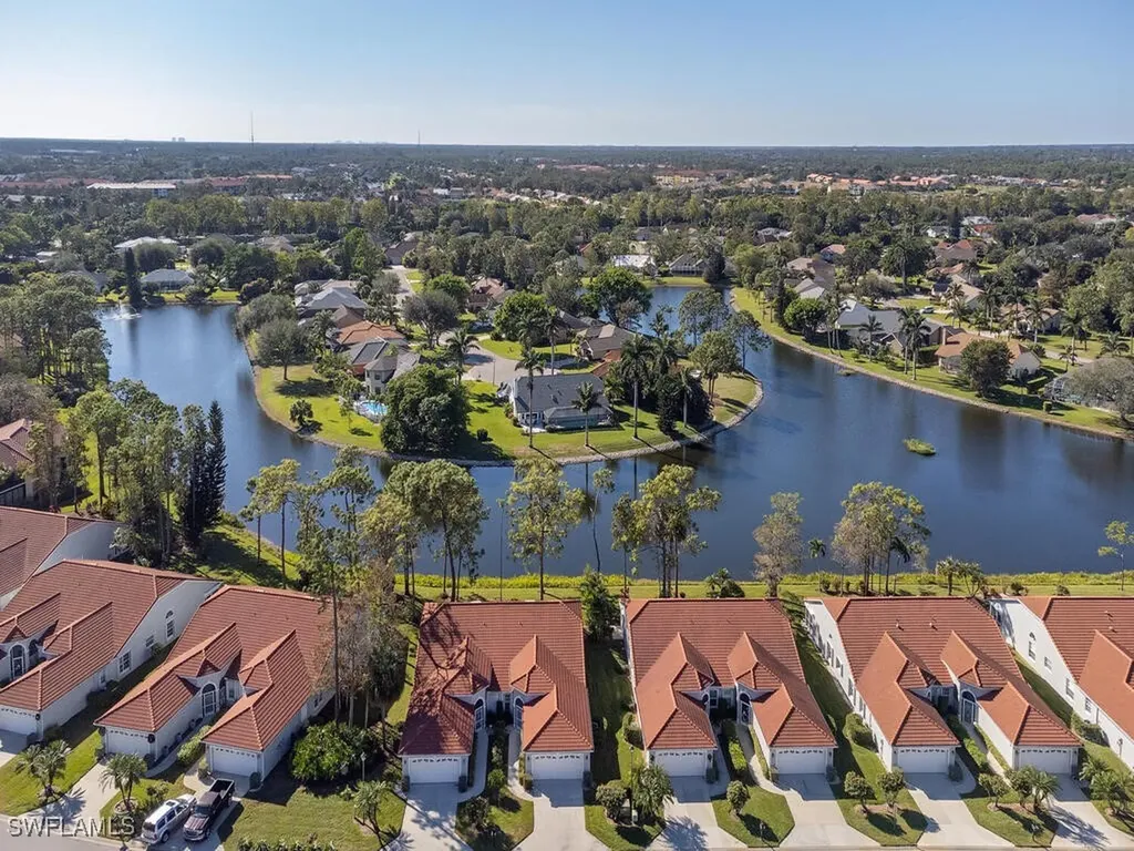 252 Melrose Place Naples FL 34104