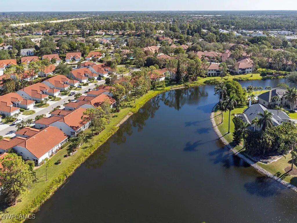 252 Melrose Place Naples FL 34104