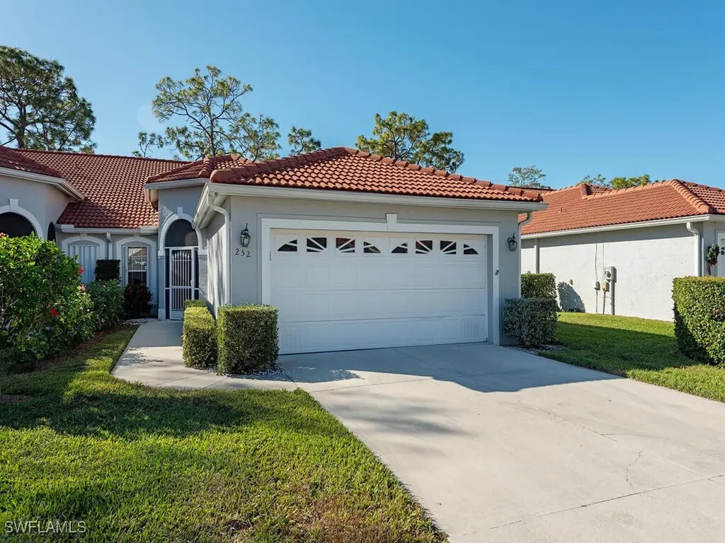 252 Melrose Place Naples FL 34104