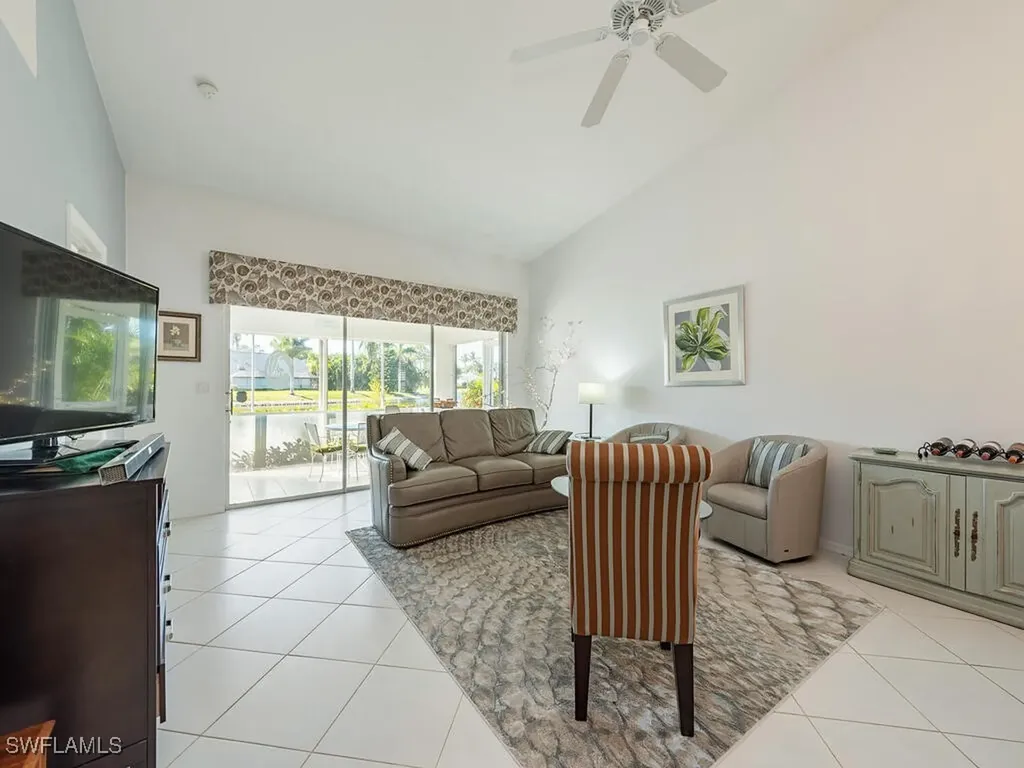 252 Melrose Place Naples FL 34104