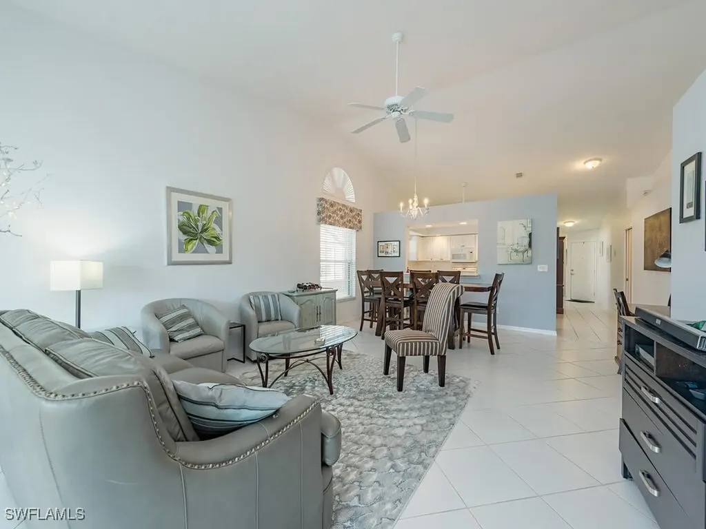 252 Melrose Place Naples FL 34104