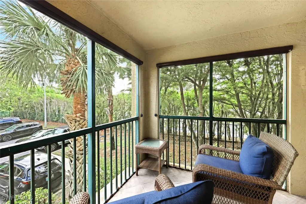 8960 Colonnades Court E Bonita Springs FL 34135
