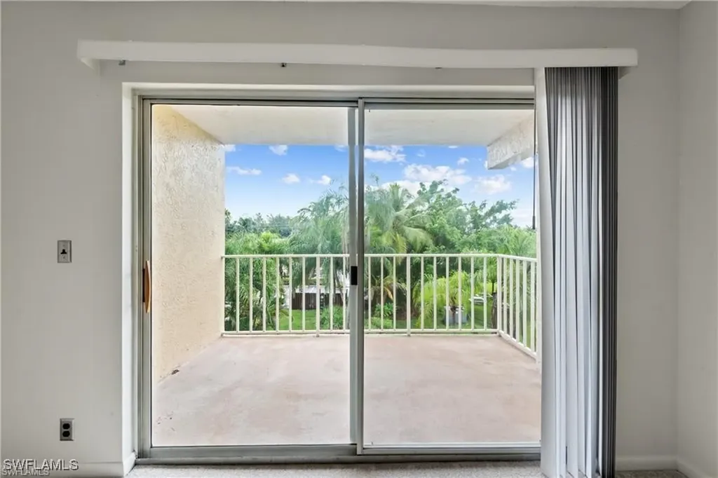 2875 Palm Beach Boulevard Fort Myers FL 33916