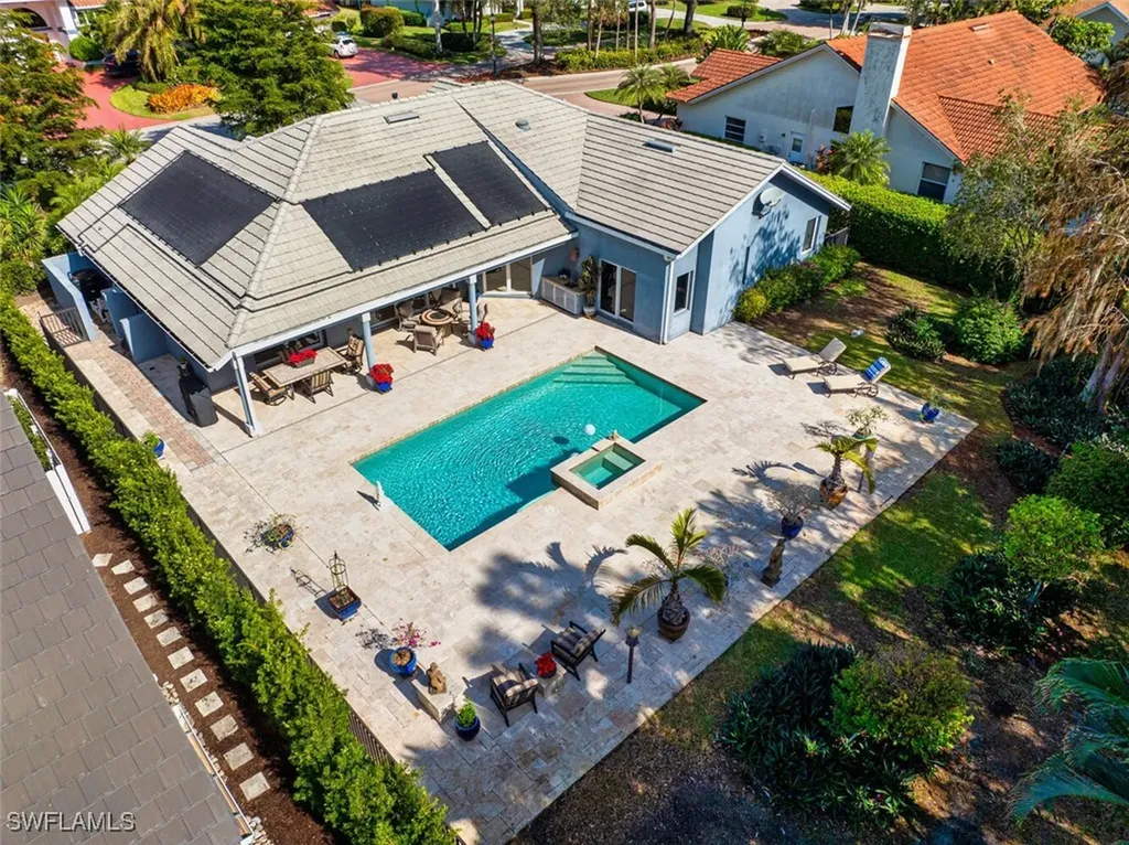 173 Edgemere Way S Naples FL 34105