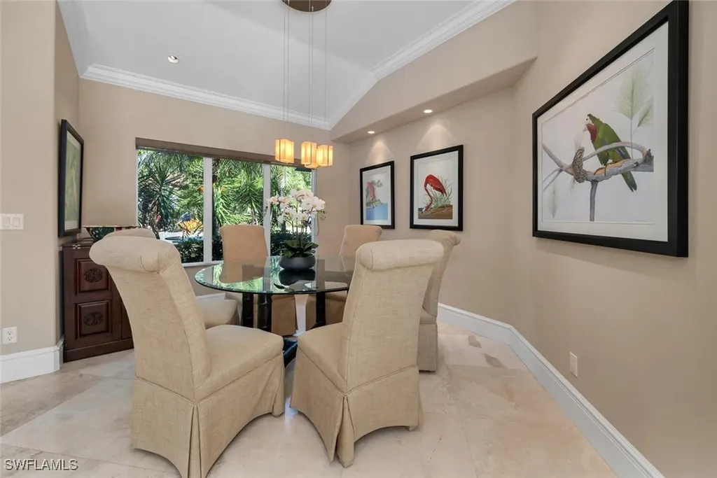 173 Edgemere Way S Naples FL 34105