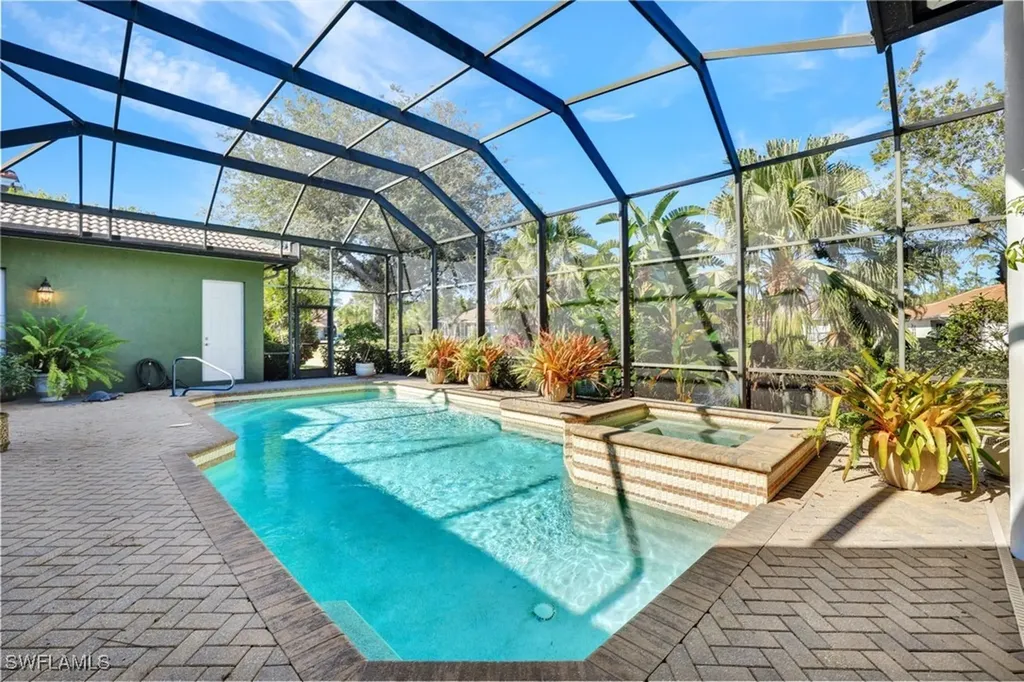 9742 Wilshire Lakes Boulevard Naples FL 34109