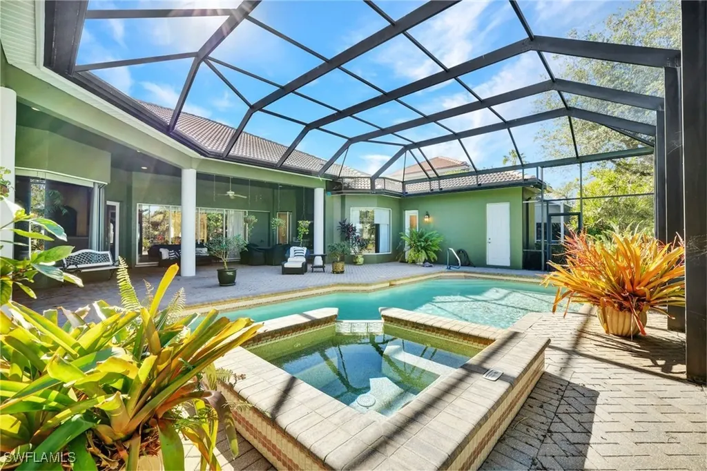 9742 Wilshire Lakes Boulevard Naples FL 34109