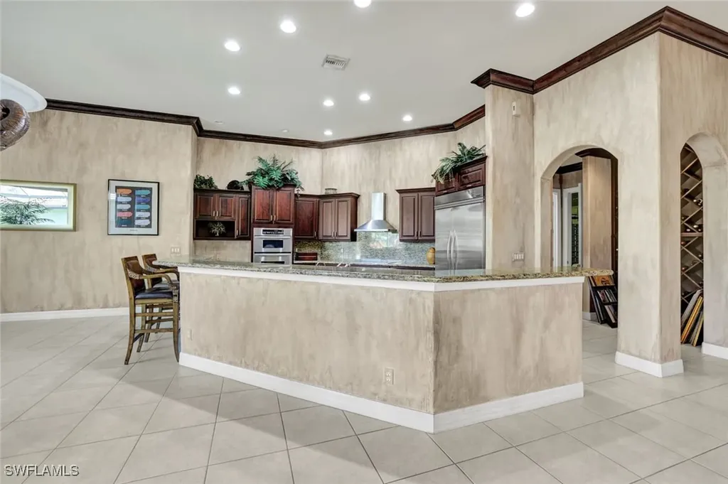 9742 Wilshire Lakes Boulevard Naples FL 34109