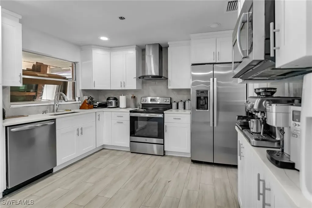 4926 Triton Court W Cape Coral FL 33904