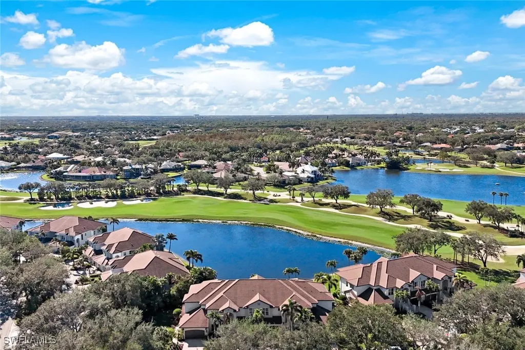 3211 Lancaster Drive Naples FL 34105
