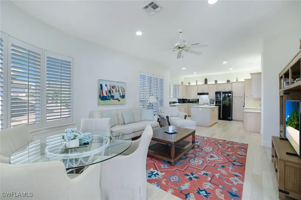 3211 Lancaster Drive Naples FL 34105
