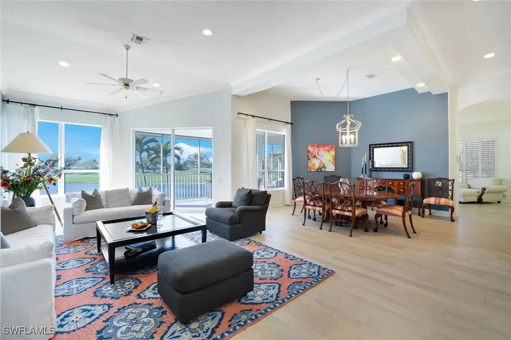3211 Lancaster Drive Naples FL 34105